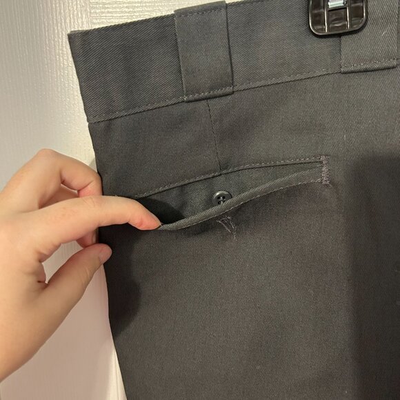 Dickies Relaxed Fit Pocket Work Shorts, sz 46 - Picture 7 of 10